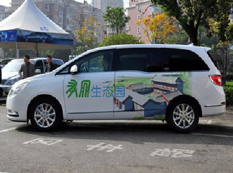 五河户外车贴喷绘如何保持效果?